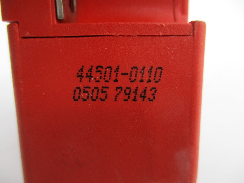 STI T5009 44501-0110 500VAC 10A NSNP