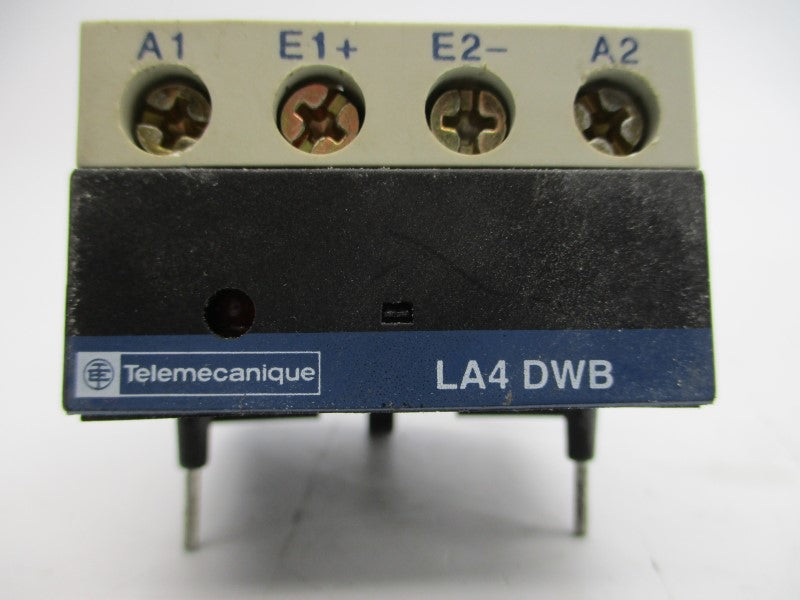 TELEMECANIQUE LA4DWB 24-250V NSNP