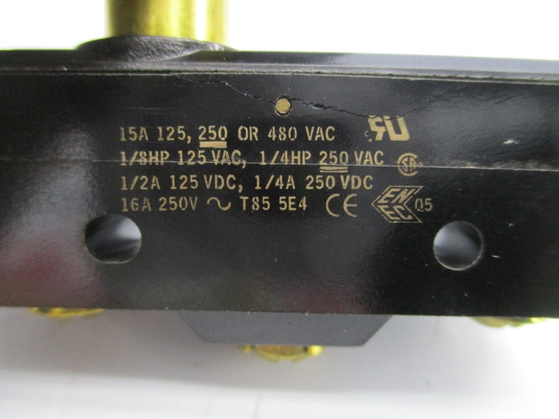 MICRO SWITCH BZ-2RQ-A2 480VAC 15A NSNP