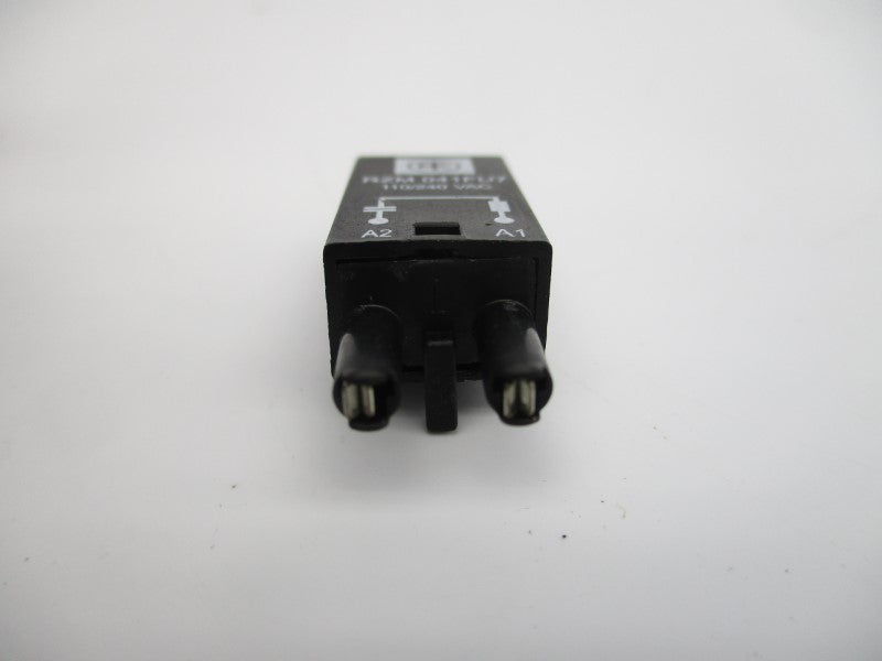 TELEMECANIQUE RZM041FU7 110/240VAC NSNP