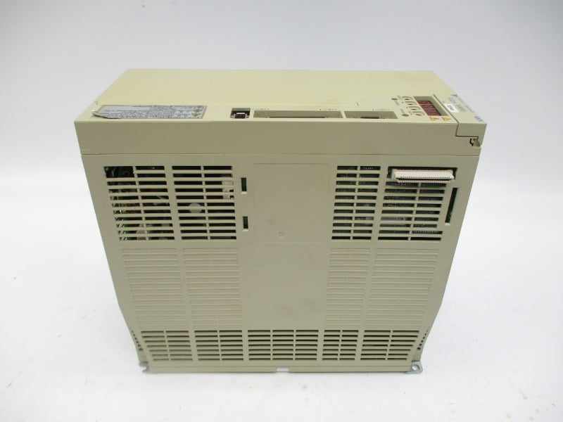 YASKAWA ELECTRIC SGDH-50DE 380-480VAC 14.9A UNMP