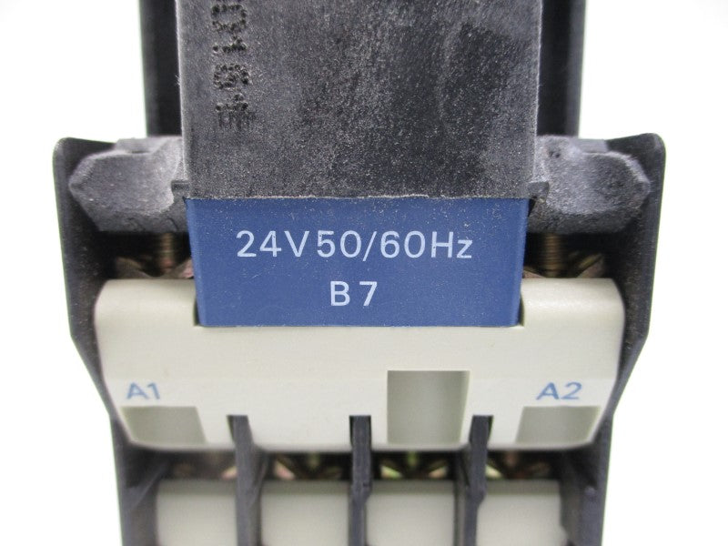 TELEMECANIQUE CA2DN40B7 24V 10A NSNP