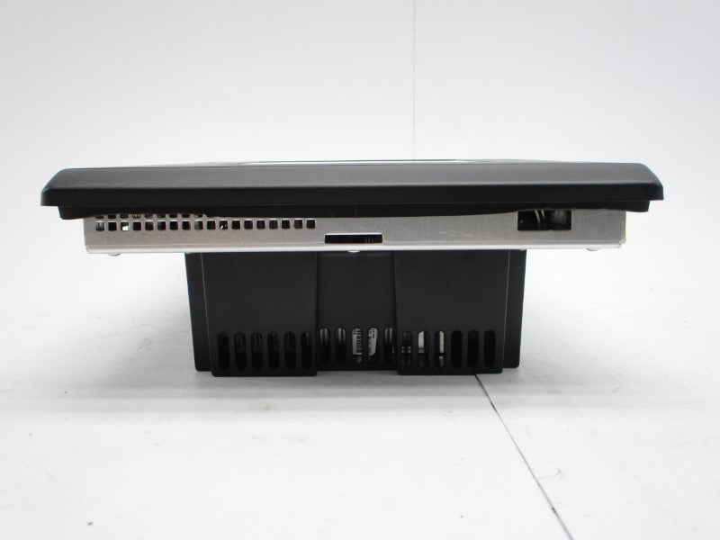 ALLEN BRADLEY 2711-T10C8 SER. F F/W 4.46 100-240VAC 0.4-0.25A NSNP