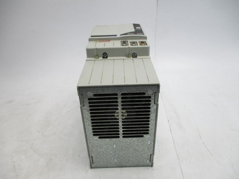 ALLEN BRADLEY 2094-BM05 SER. A F/W V1.96 650VDC 43A NSNP