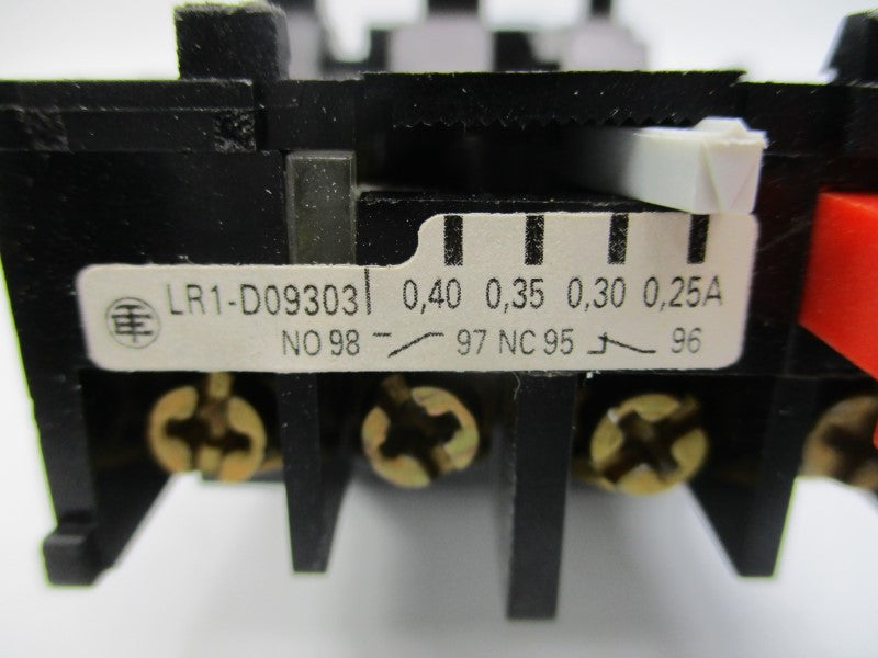 TELEMECANIQUE LR1-D09303 600VAC 0.25-0.40A NSNP