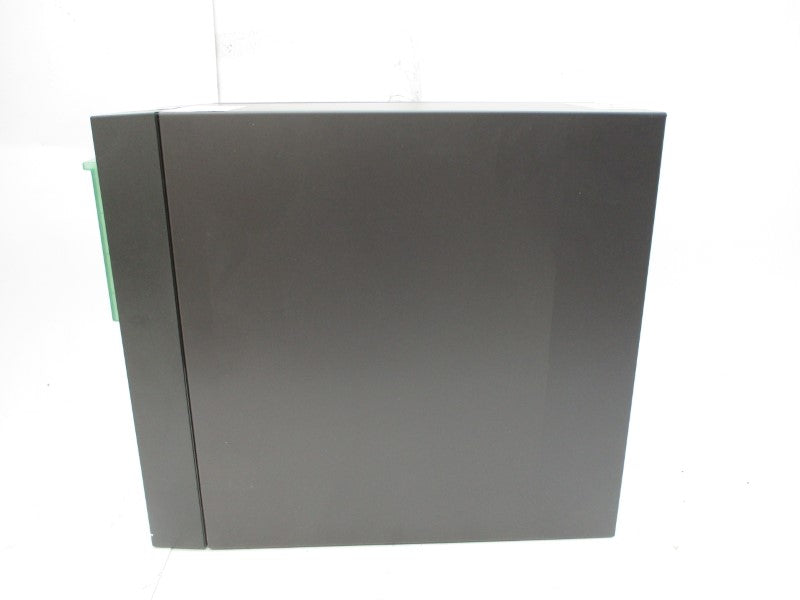 FUJITSU SIEMENS PRIMERGY 170 YBHD037612 100-125/200-240V 8/4A NSMP