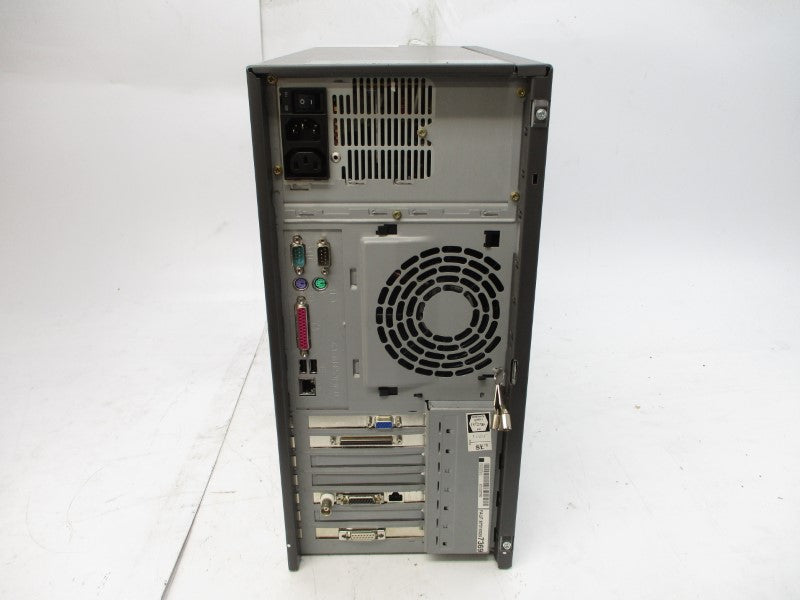 FUJITSU SIEMENS PRIMERGY 170 YBHD037612 100-125/200-240V 8/4A NSMP