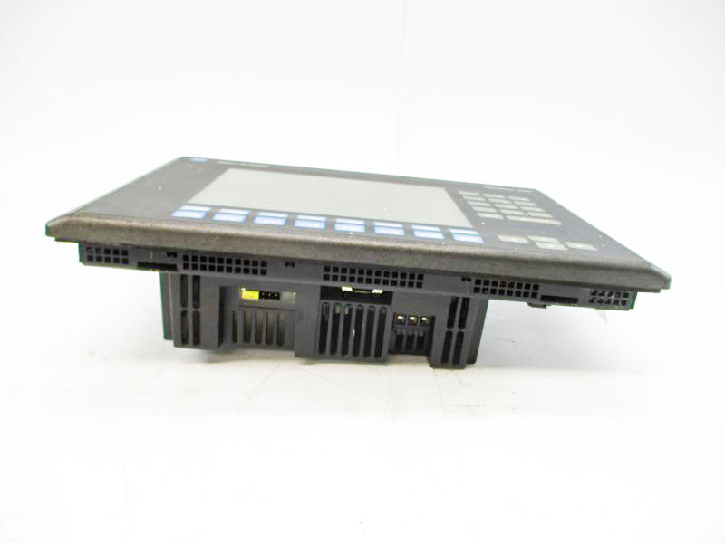 ALLEN BRADLEY 2711-K10C8 SER. A F/W 3.13 100-240VAC 0.8-0.4A UNMP