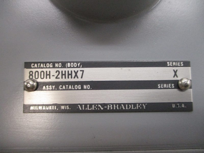 ALLEN BRADLEY 800H-2HHX7 SER. X NSNP