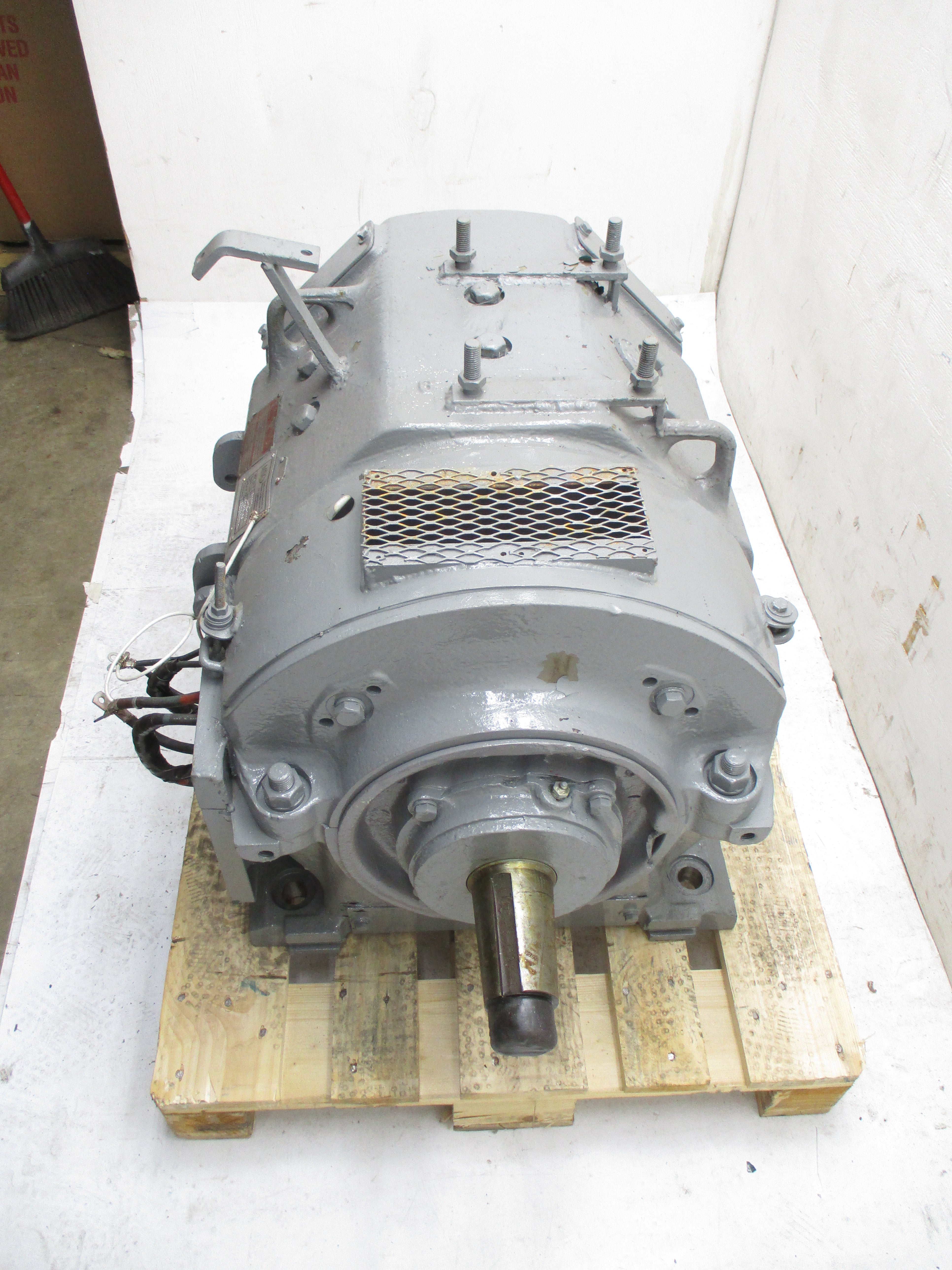 GENERAL ELECTRIC 32B803 MD608AER 230V 128.5A REMAN