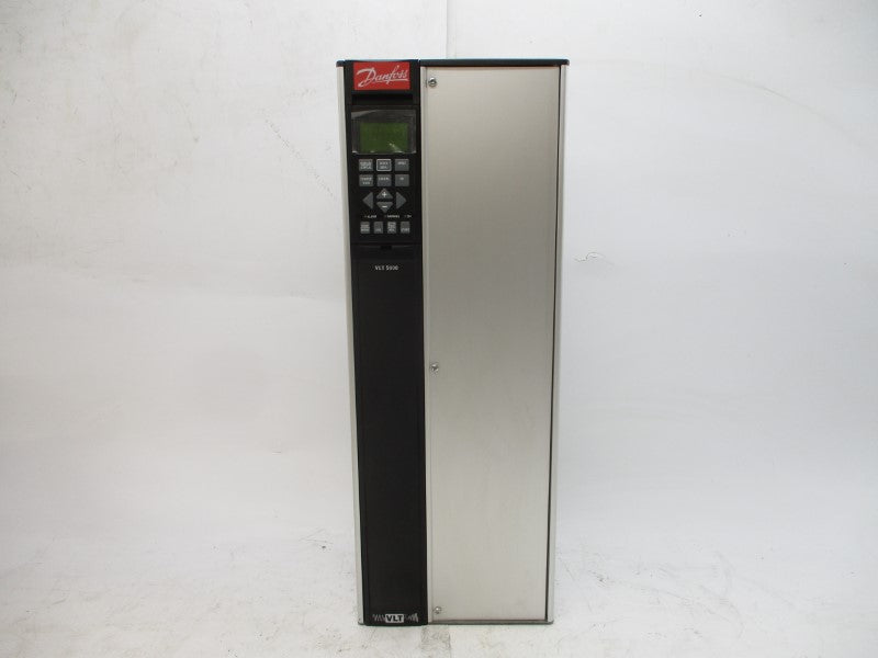 DANFOSS DRIVES VLT5027PT5CN1STR0DLF00A00C0 176F0550 380-500V 44A NSMP