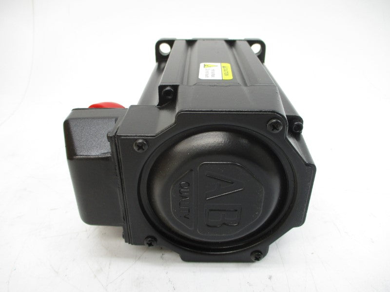 ALLEN BRADLEY MPL-A430P-HJ22AA SER. A 230VAC 16.8A NSMP