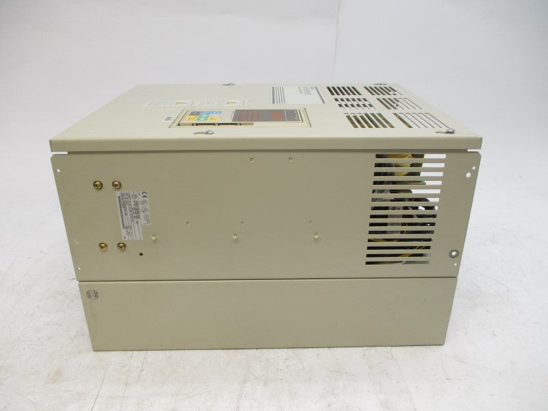OMRON 3G3HV-B4220-CUE 380-460VAC 58A UNMP