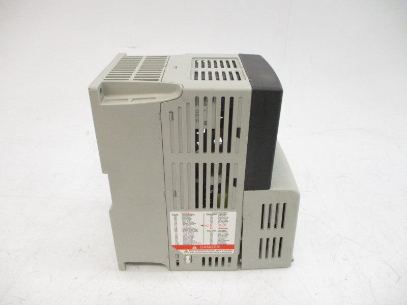 ALLEN BRADLEY 22B-B012N104 SER. A F/W 5.01 200-240VAC 15.5A NSNP