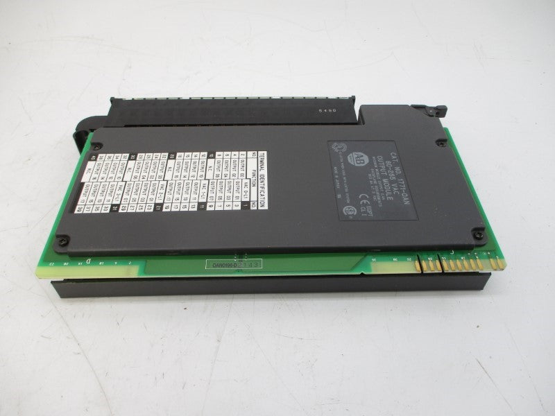ALLEN BRADLEY 1771-OAN SER. A 80-265VAC 2.4A NSMP