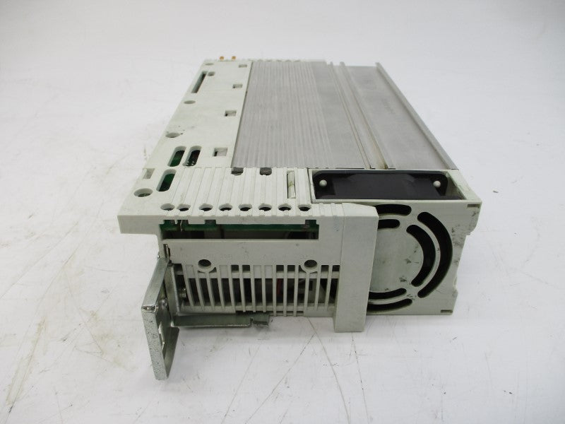 LENZE E82EV222K4C 00457845 400/500VAC 7.3/5.8A UNMP