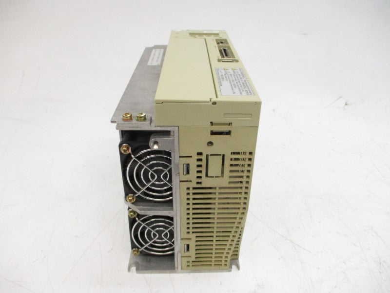 YASKAWA ELECTRIC SGDH-30AE 200-230VAC 17.0A NSNP
