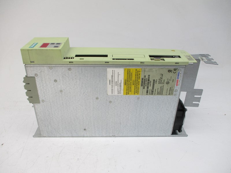 SIEMENS 6SE7021-0EP50 380-480VAC 30A NSNP