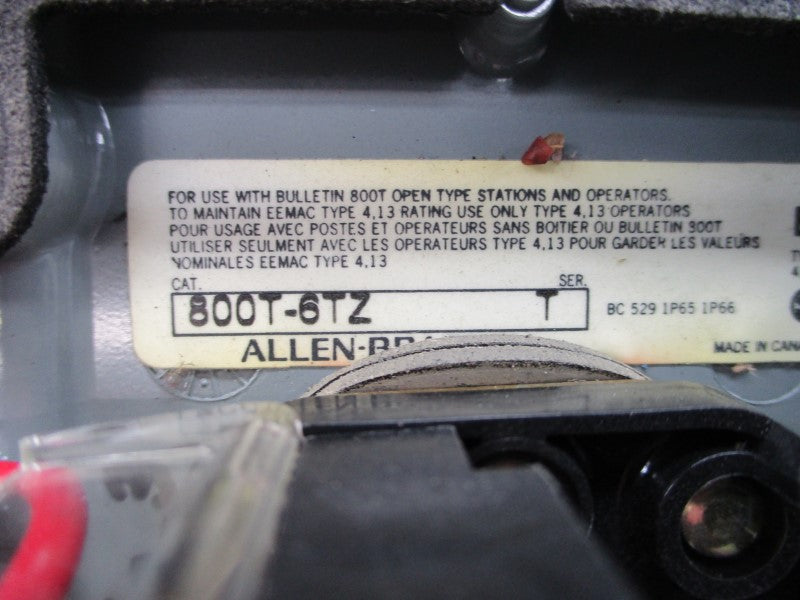 ALLEN BRADLEY 800T-6TZ SER. T (AS PICTURED) UNMP