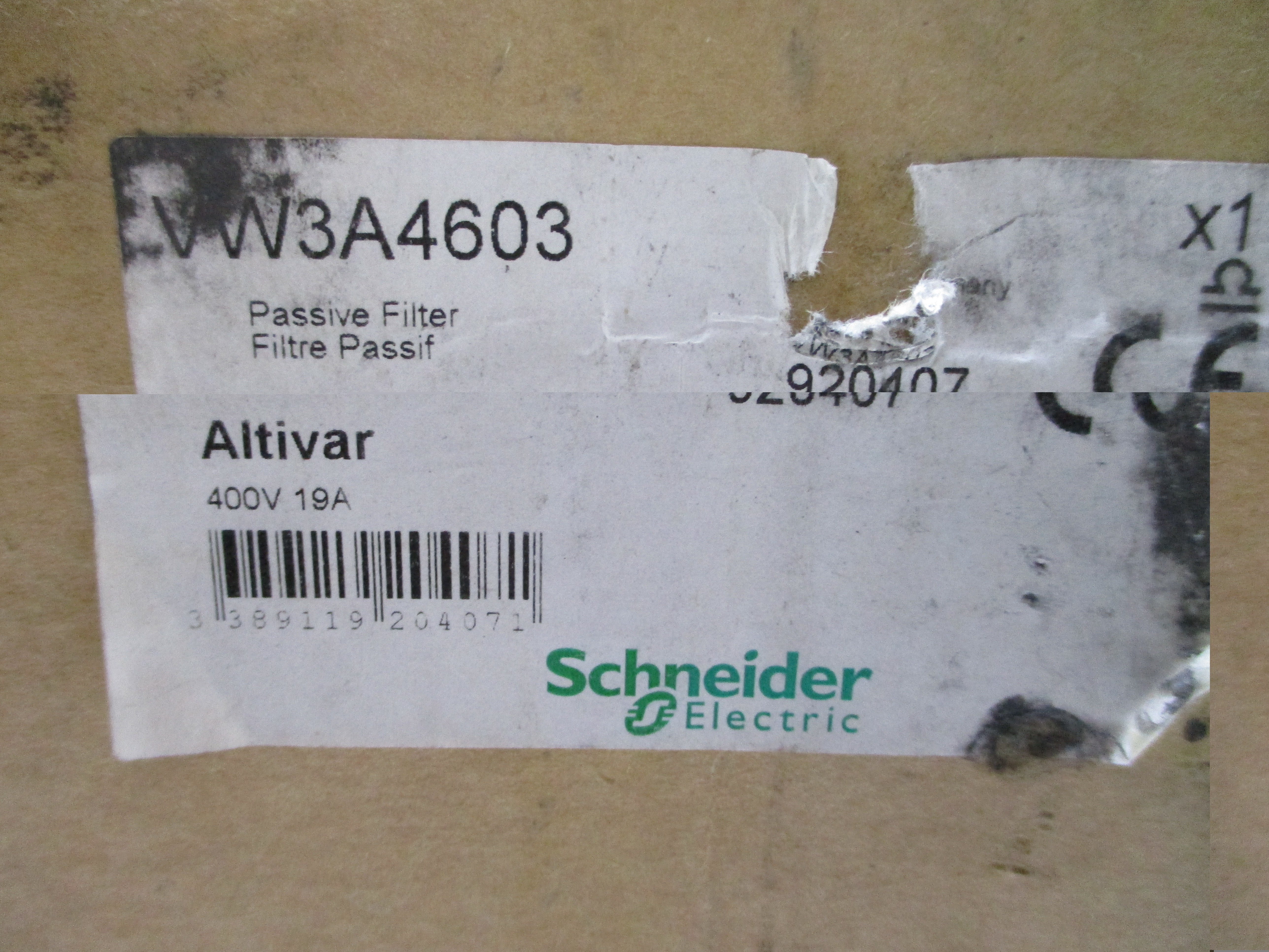 SCHNEIDER ELECTRIC VW3A4603 400V 19A NSMP