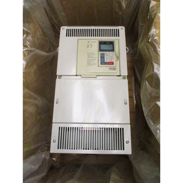 YASKAWA CIMR-F7U4030 380-480VAC 66A NSMP