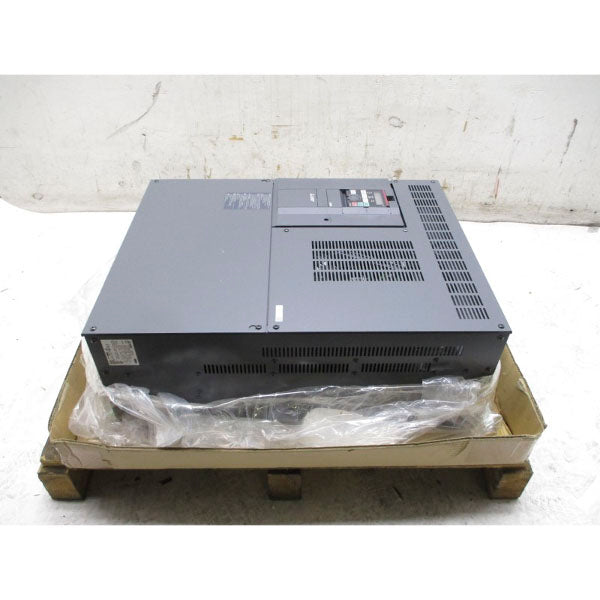MITSUBISHI ELECTRIC FR-A820-03160-1-60 200-240VAC 266A NSMP