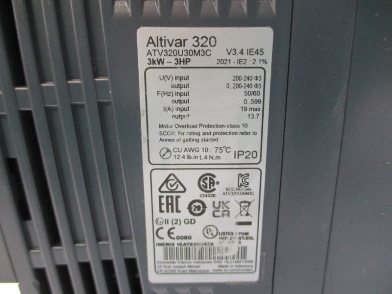 SCHNEIDER ELECTRIC ATV320U30M3C 200-240V 19A NSNP