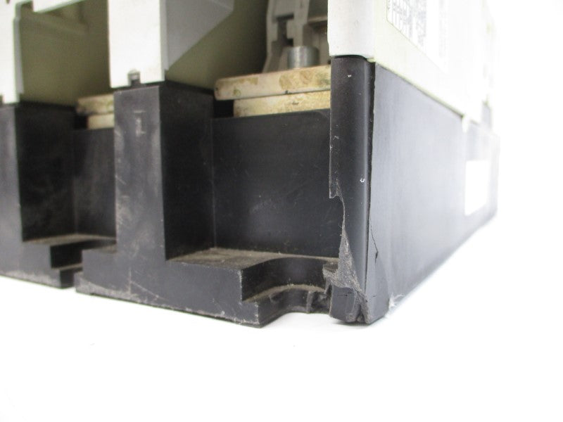 EATON S811T30N3S S-1641-010D 600VAC 304A (AS PICTURED) UNMP