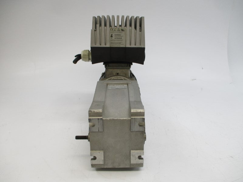 LENZE E82MV551_4B001 MDEMA1M071-32 230/480V 0.95/1.60A UNMP