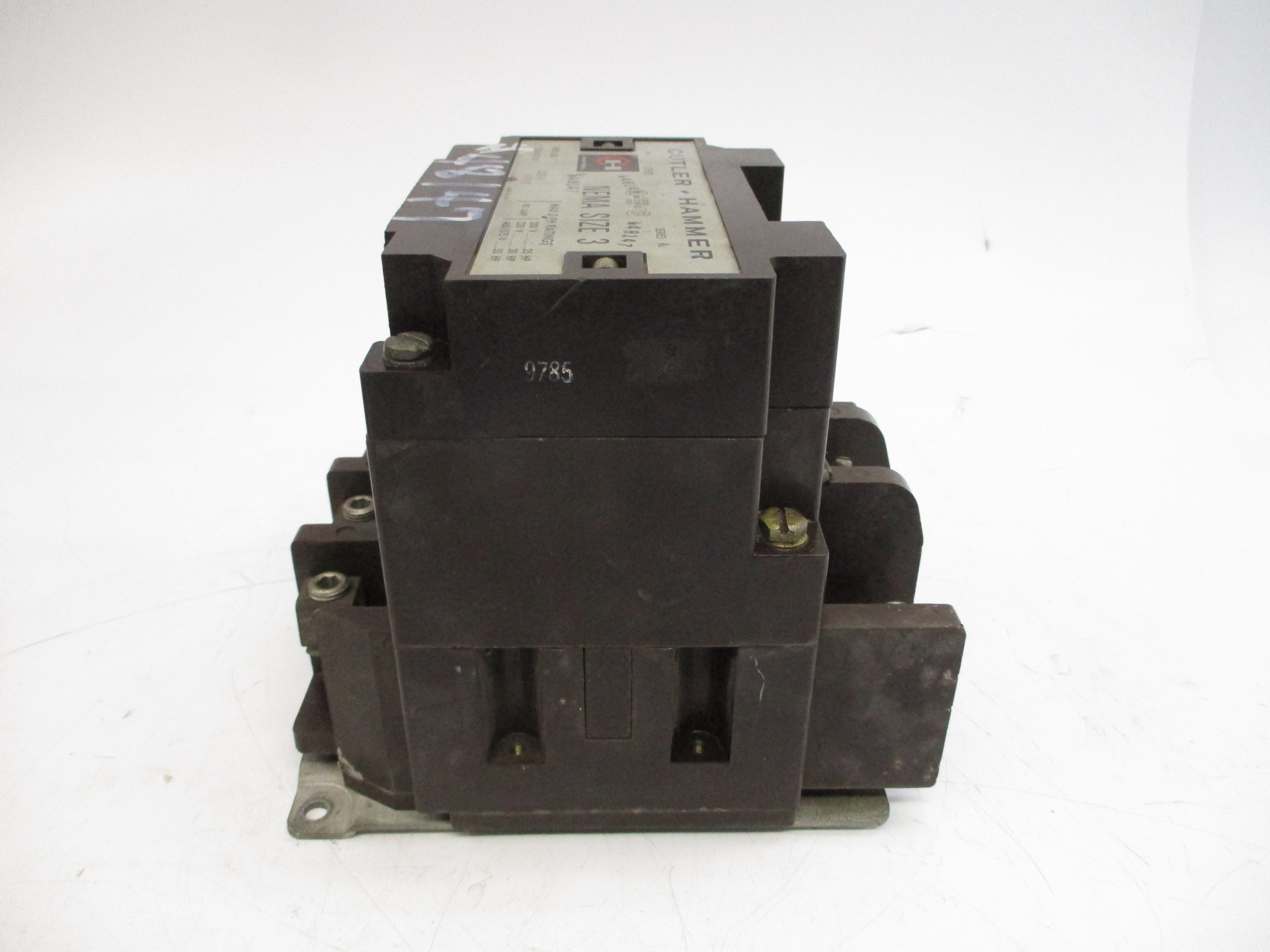 CUTLER HAMMER C10EN3 SER. A1 110/120V 90A UNMP