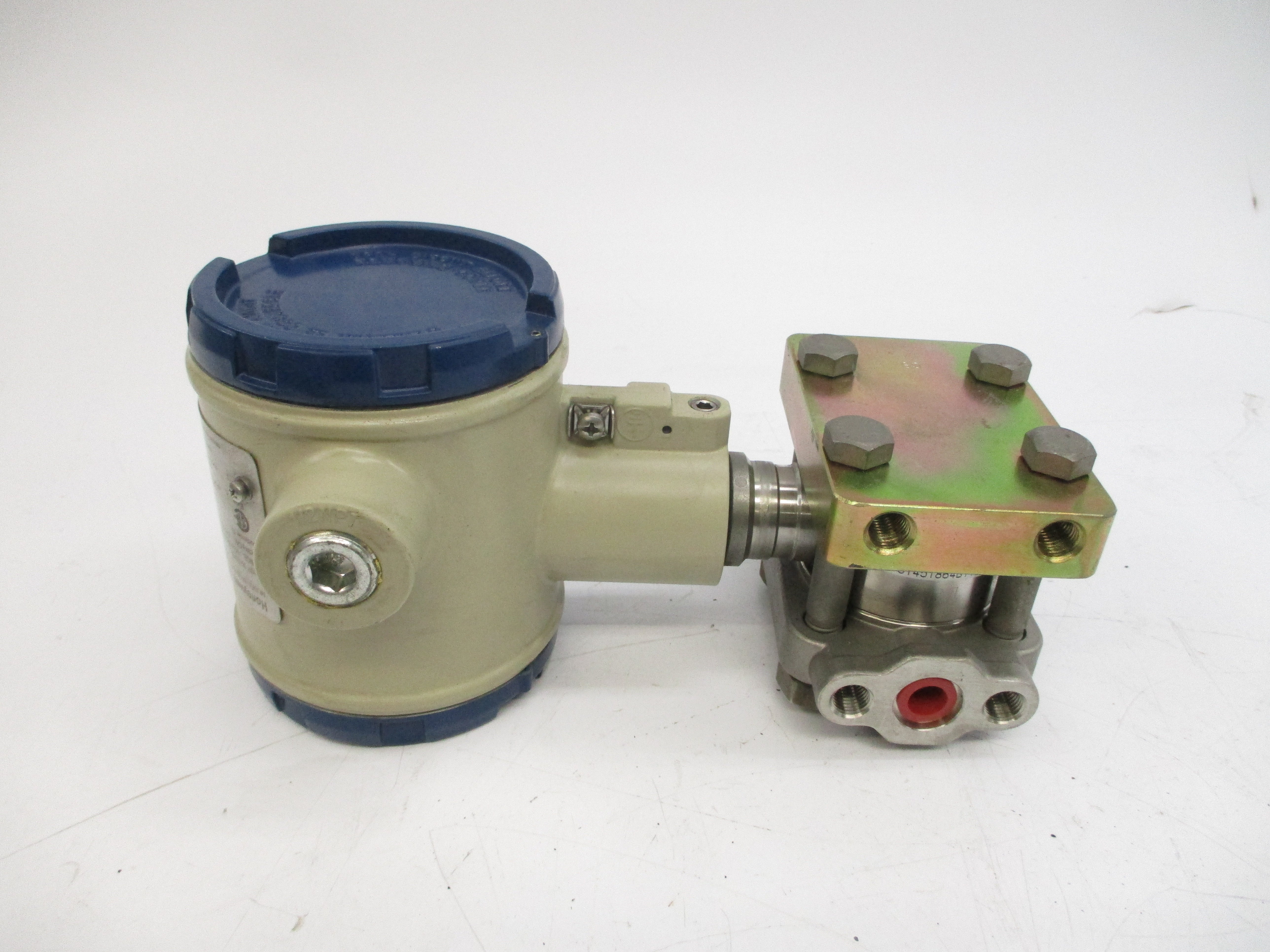 HONEYWELL STG974-E1A-00000-2J,CR,HC+XXXX ST3000 11-42.4VDC -14/3000PSI NSNP