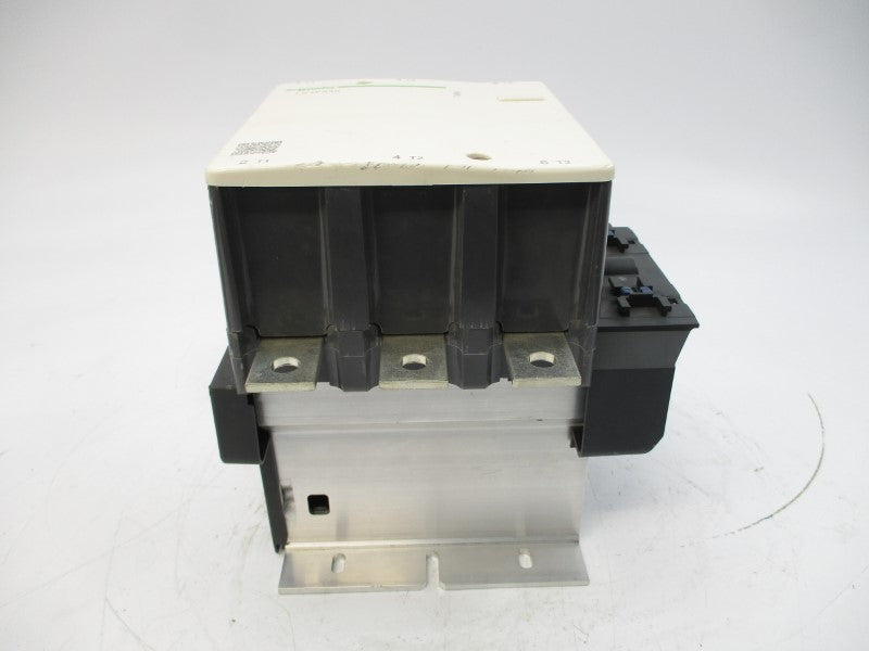 SCHNEIDER ELECTRIC LC1F330 600VAC 370A (AS PICTURED) NSNP