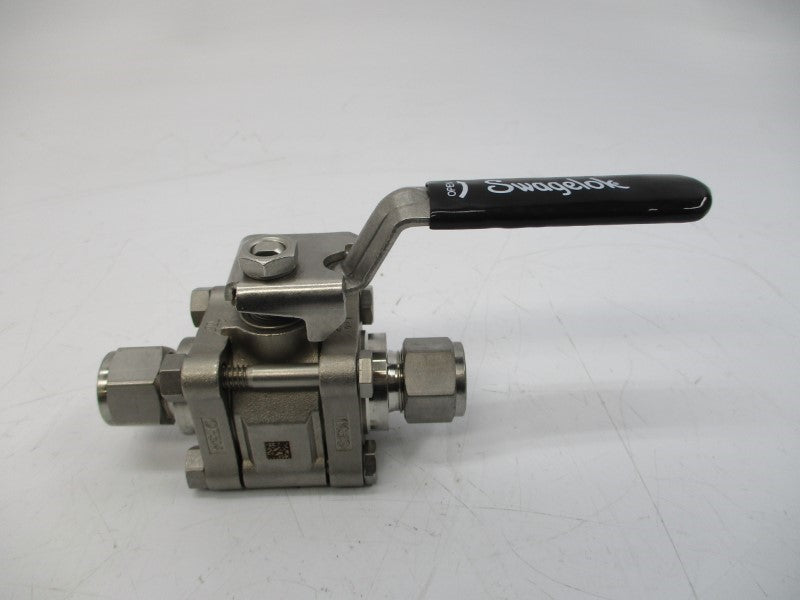 SWAGELOK SS-L63TS8 2200PSI NSMP