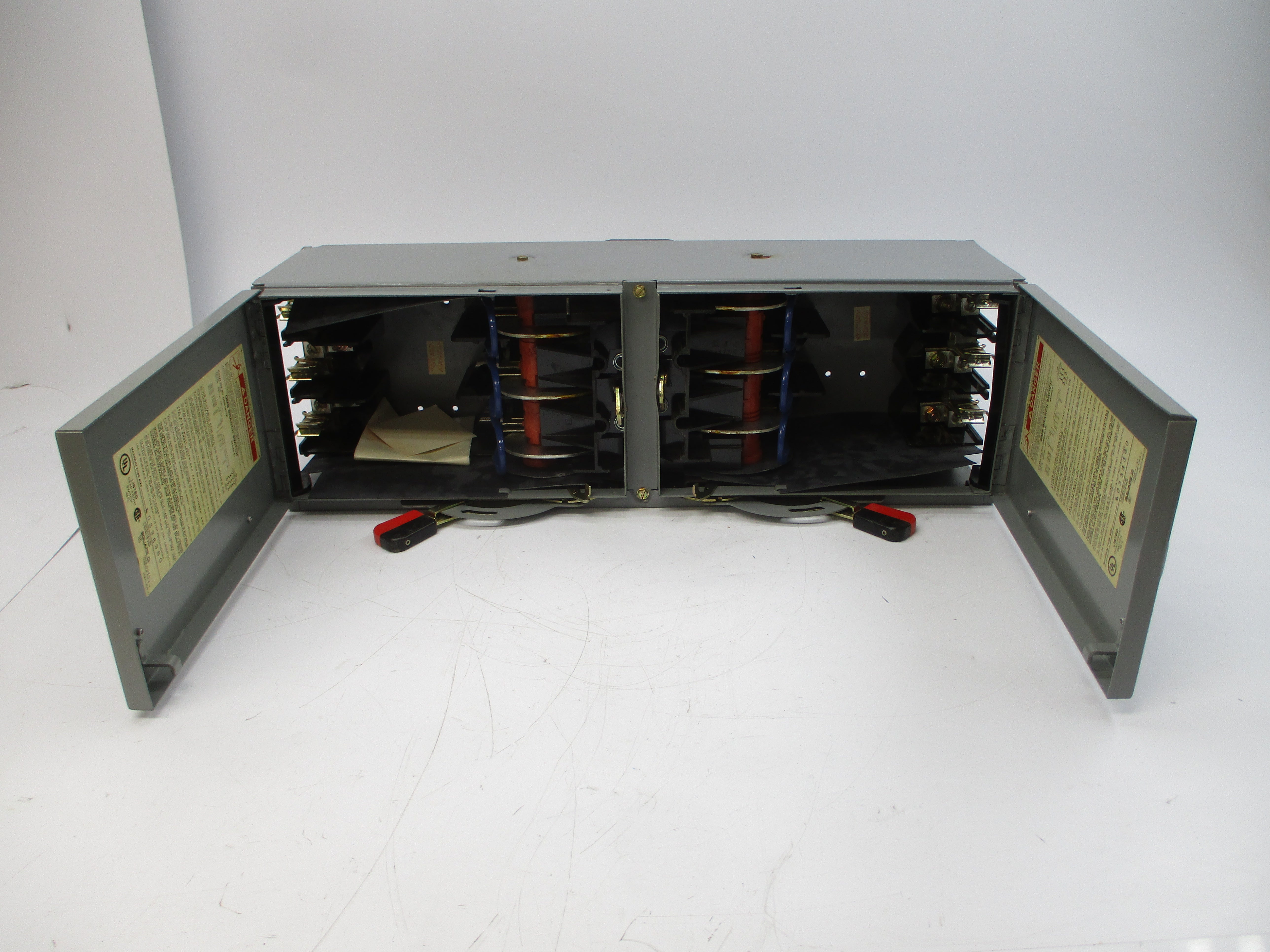 SQUARE D QMB363TW SER. E1 600VAC 100A NSMP