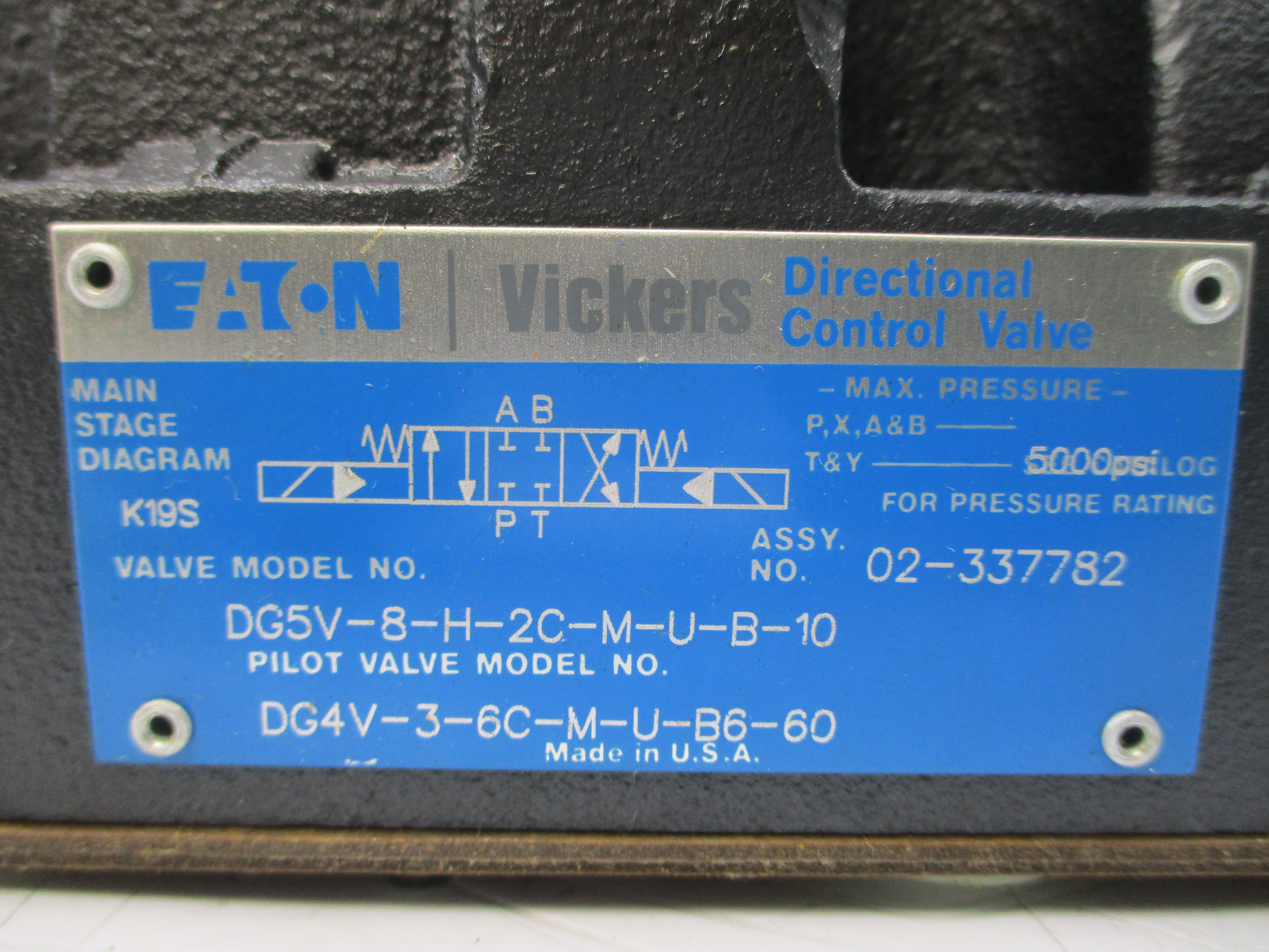 VICKERS DG5V-8-H-2C-M-U-B-10 02-337782 110/120V 5000PSI NSNP