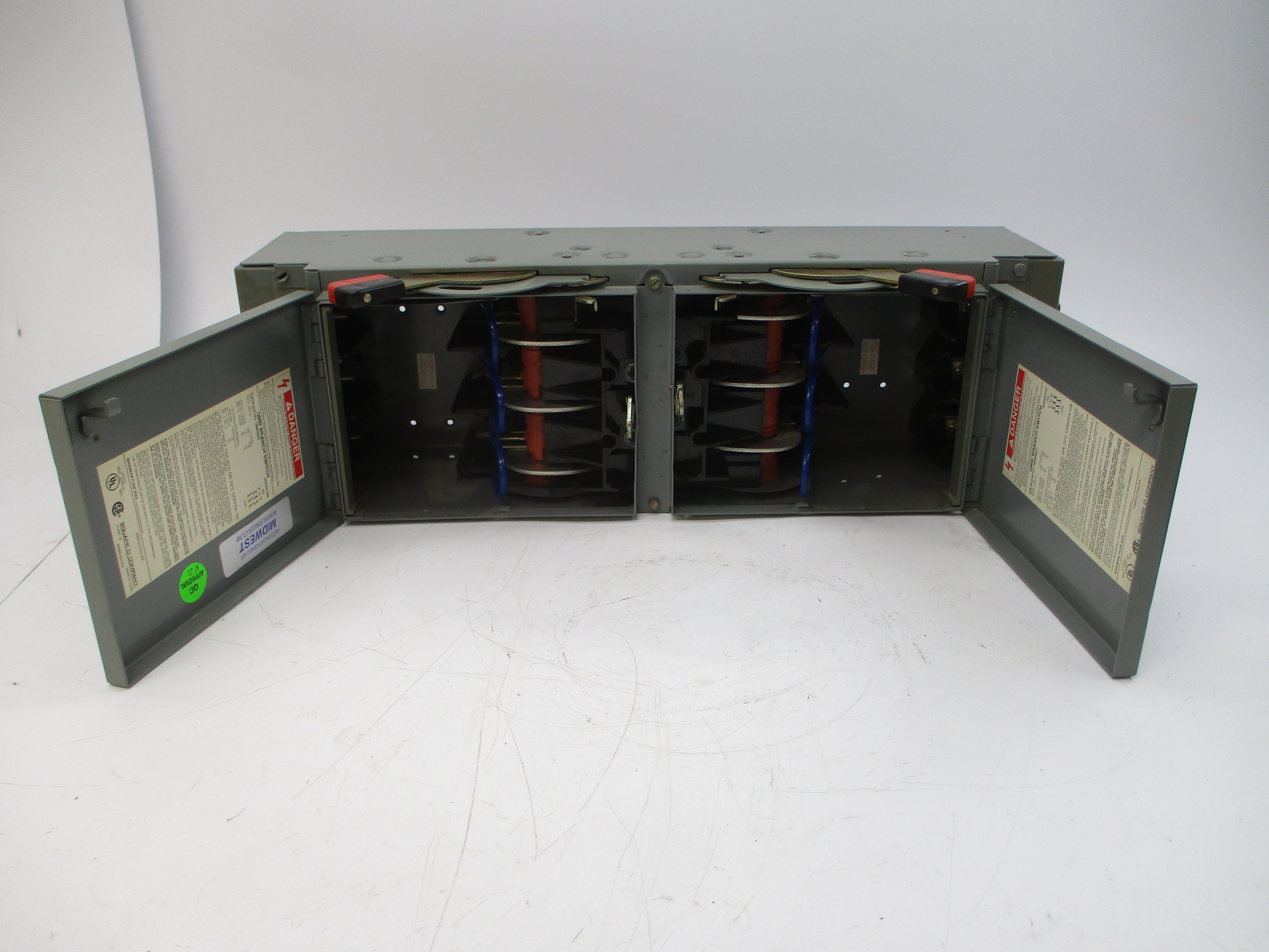 SQUARE D QMB363T SER. D2 600VAC 100A NSNP
