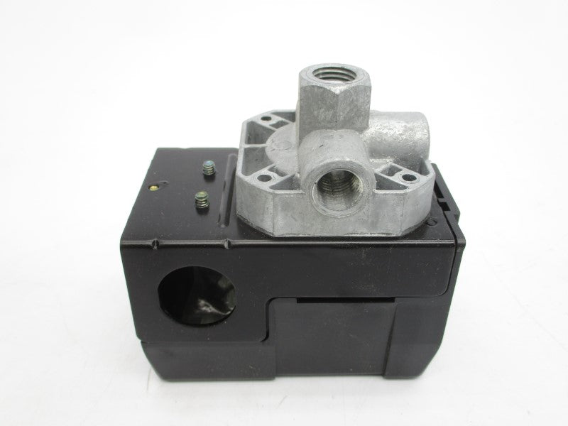 FURNAS ELECTRIC 69MB72C SER. A 600V 30-40PSI NSMP