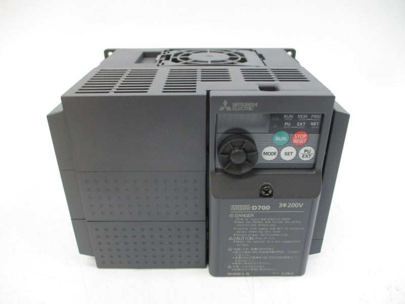 MITSUBISHI FR-D720-3.7K 200-240VAC 23.7A NSMP