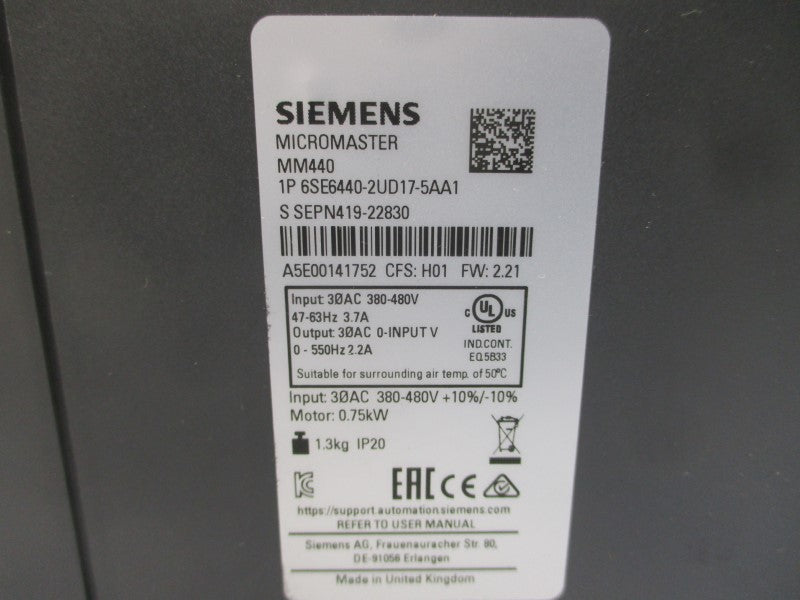 SIEMENS 6SE6440-2UD17-5AA1 380-480VAC 3.7A NSMP