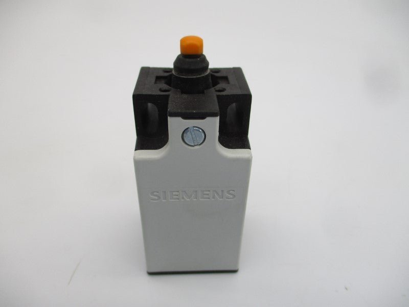 SIEMENS 3SE3200-7C 500VAC 10A NSMP