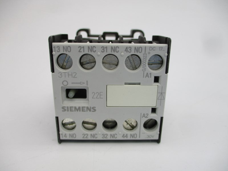 SIEMENS 3TH2022-0JB4 230VAC 4A NSMP