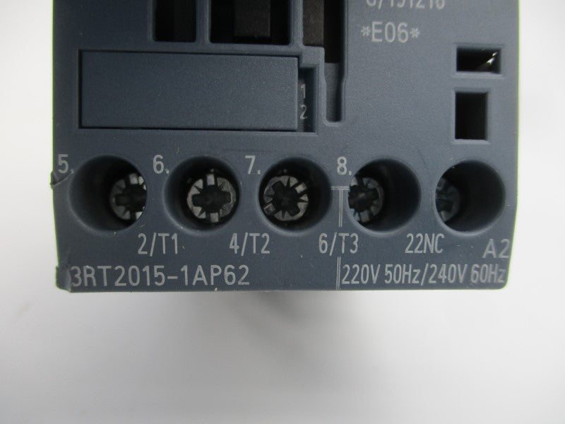 SIEMENS 3RT2015-1AP62 220/240V 18A NSNP
