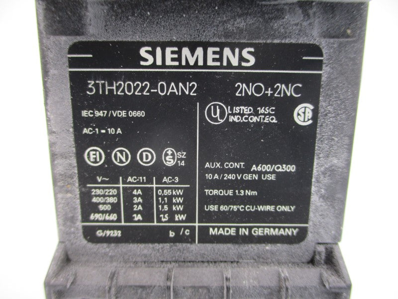 SIEMENS 3TH2022-0AN2 220/230VAC 4A NSMP