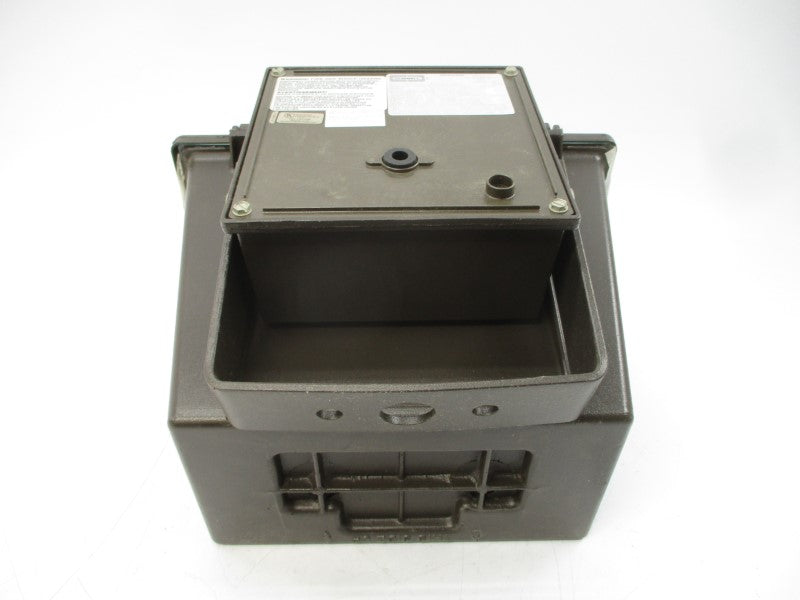 HUBBELL MHS-0400S-268 277V 3.8A NSNP