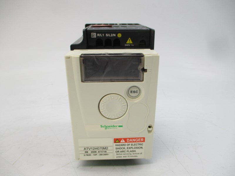SCHNEIDER ELECTRIC ATV12H075M2 200-240VAC 4.2/10.2A NSMP