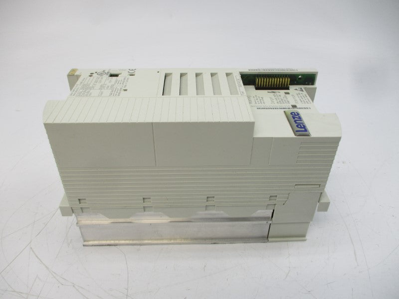 LENZE E82EV402K4B000XXVA14 400/500VAC 12.3/9.8A NSNP