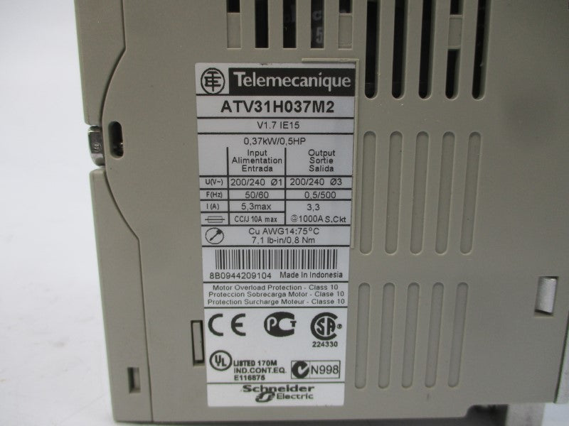 TELEMECANIQUE ATV31H037M2 200/240VAC 3.3/5.3A NSMP