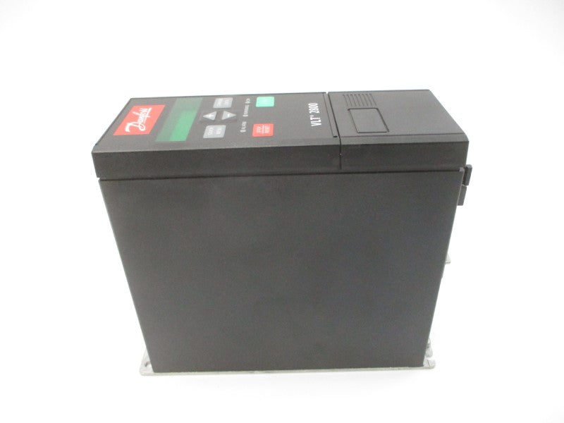 DANFOSS 195N1037 VLT2815PT4B20STR0DBF00A00 380-480V 3.2A NSNP