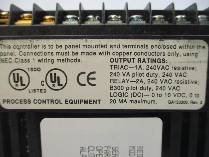 EUROTHERM 849/VPR/R1/0/0/0/(@AE165)/CE/@AF137/ 177414 240VAC 1-2A NSMP