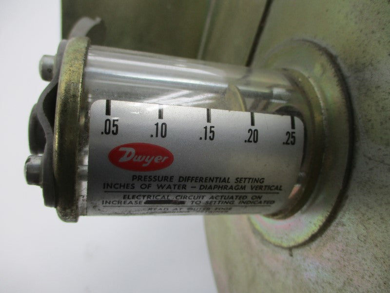 DWYER INSTRUMENTS 16380 480VAC 15A 10-25PSI .05-.25"H2O UNMP